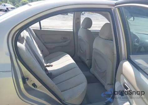 2006 Hyundai Elantra Gls/Limited from USA, damaged, VIN KMHDN46D06U371452